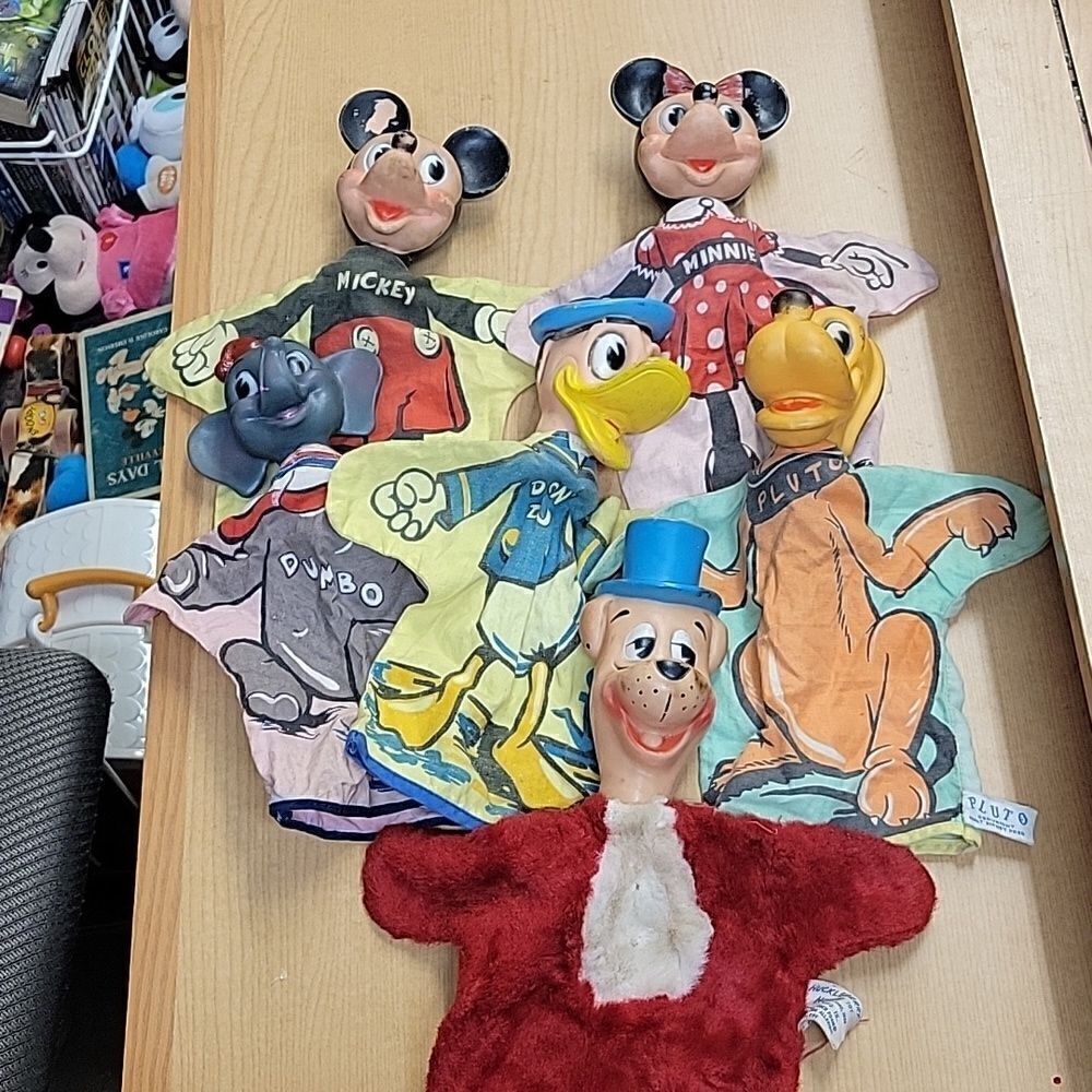 6- 1950's Walt‎ Disney Production Hand Puppets  Gund Inc.